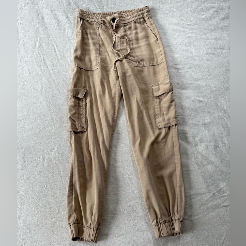 ZARA Women’s Tan Cargo Pants